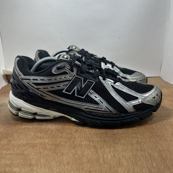 New Balance 1906R Shoes Mens Size 11.5 Black Silver Running N Energy U1906RCF - Picture 1 of 11